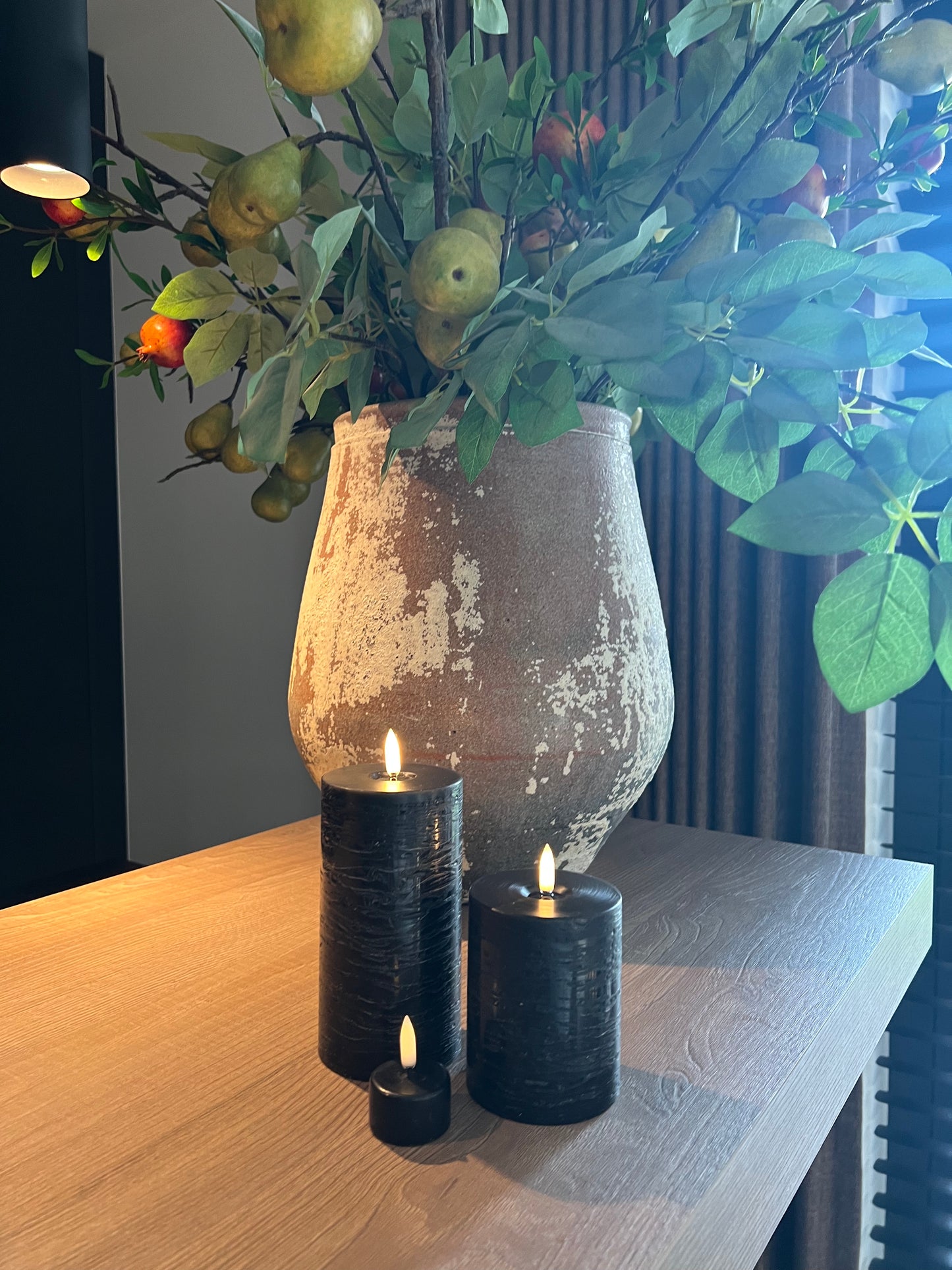 Uyuni Led melted Block candle M | Black