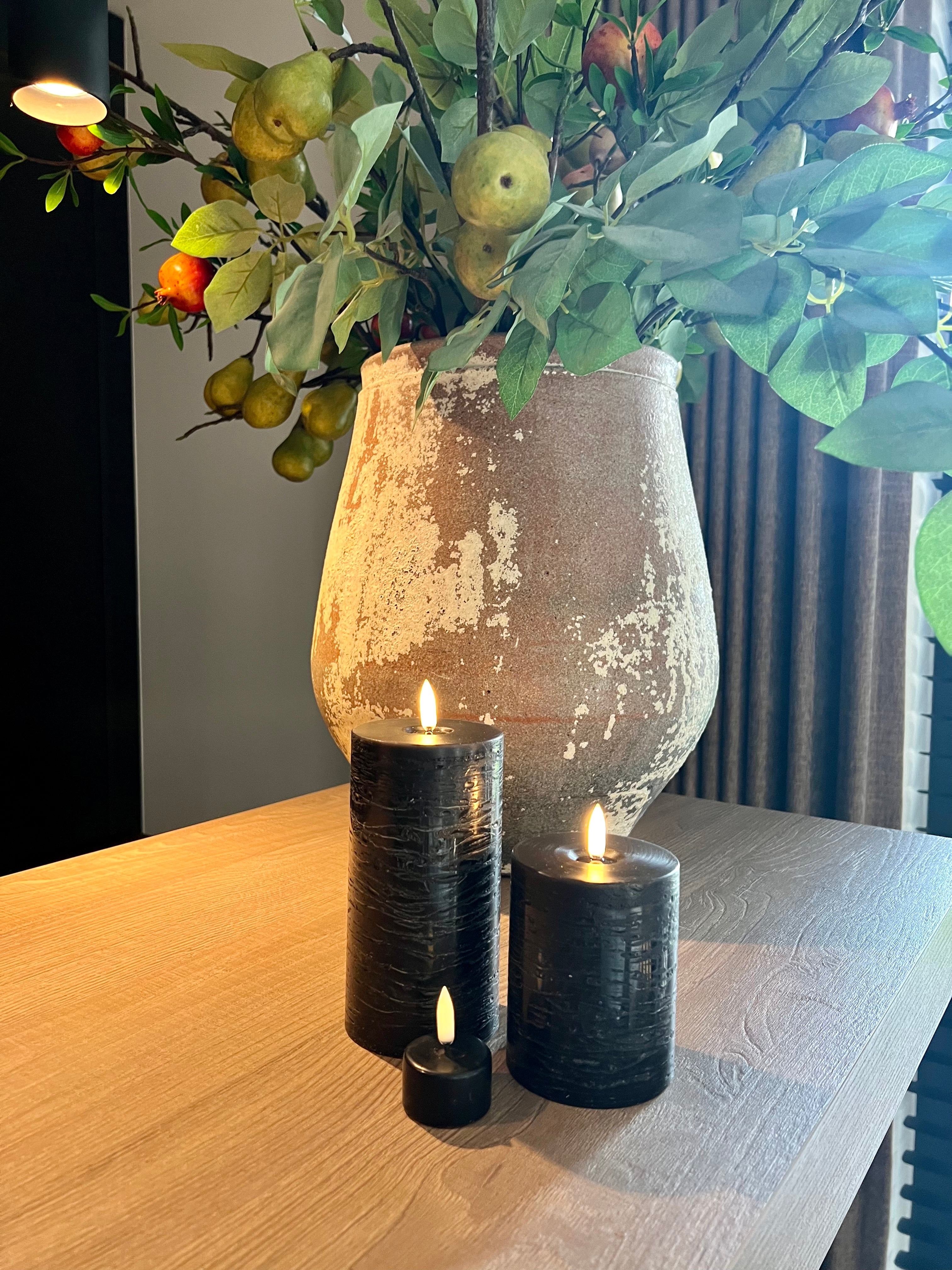 Uyuni Led melted Block candle S | Black