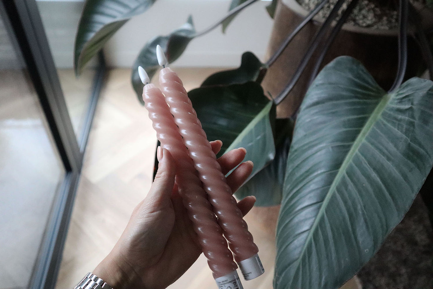 Swirl LED dinner candles | Pink