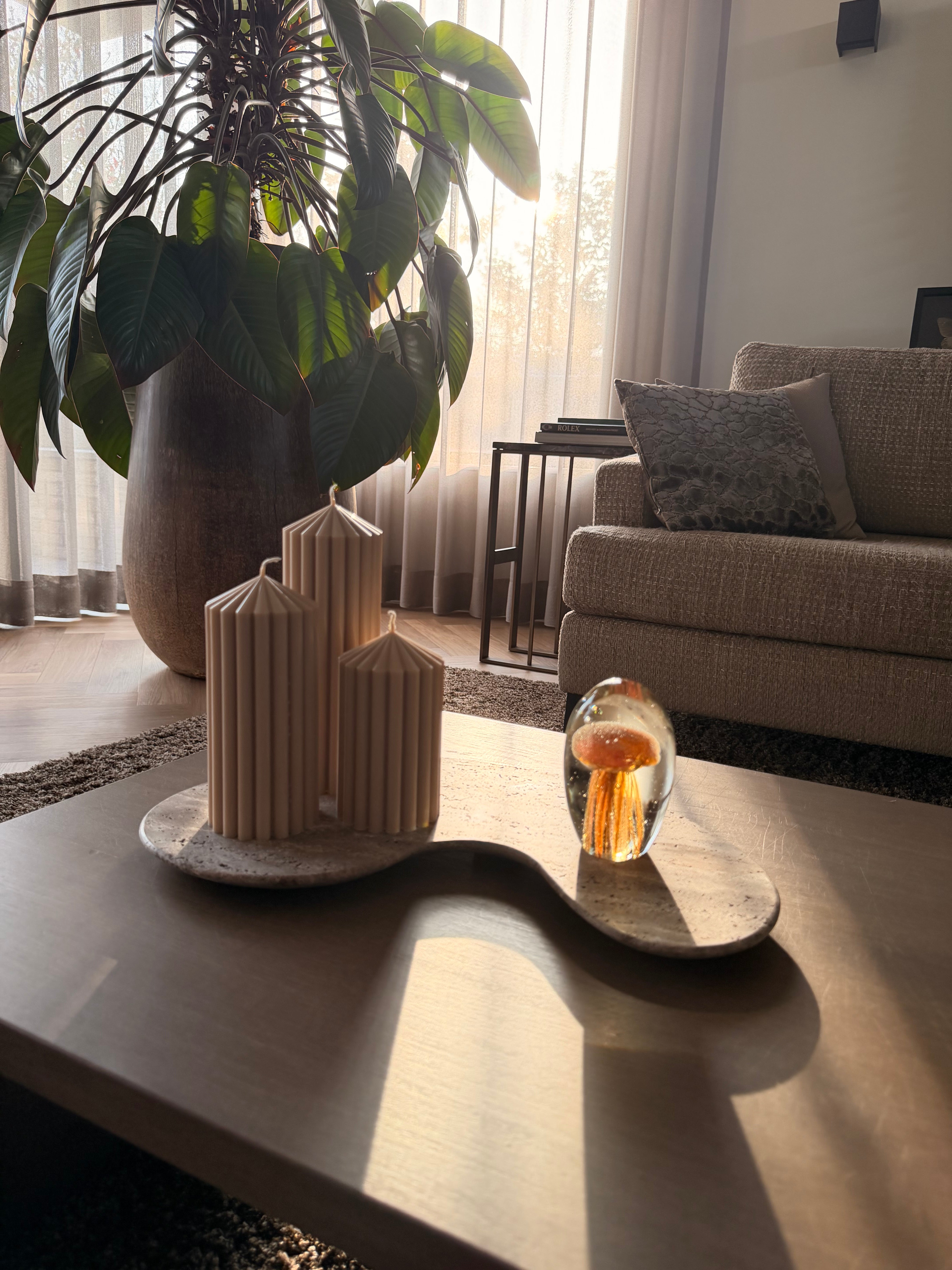 RIBBED PILLAR | BEIGE